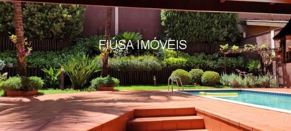 Casa, 5 quartos, 300 m² - Foto 2
