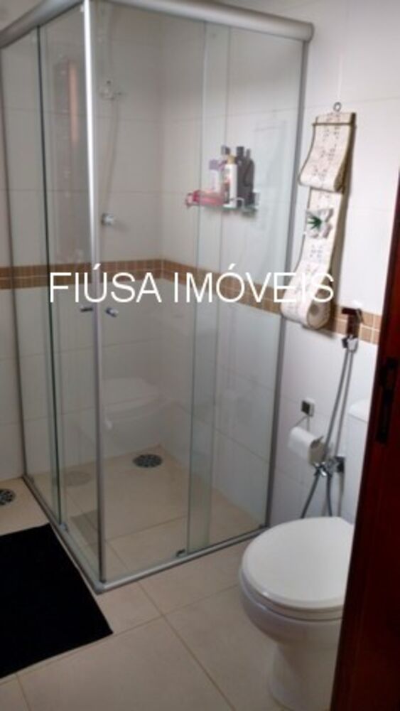 Apartamento à venda com 2 quartos, 72m² - Foto 12