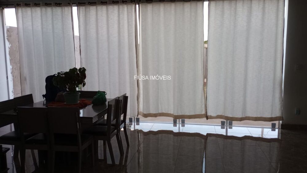 Casa à venda com 4 quartos - Foto 7