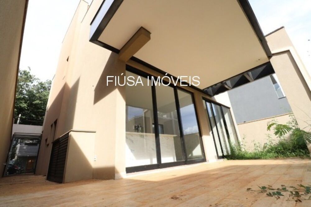 Casa, 3 quartos, 183 m² - Foto 1