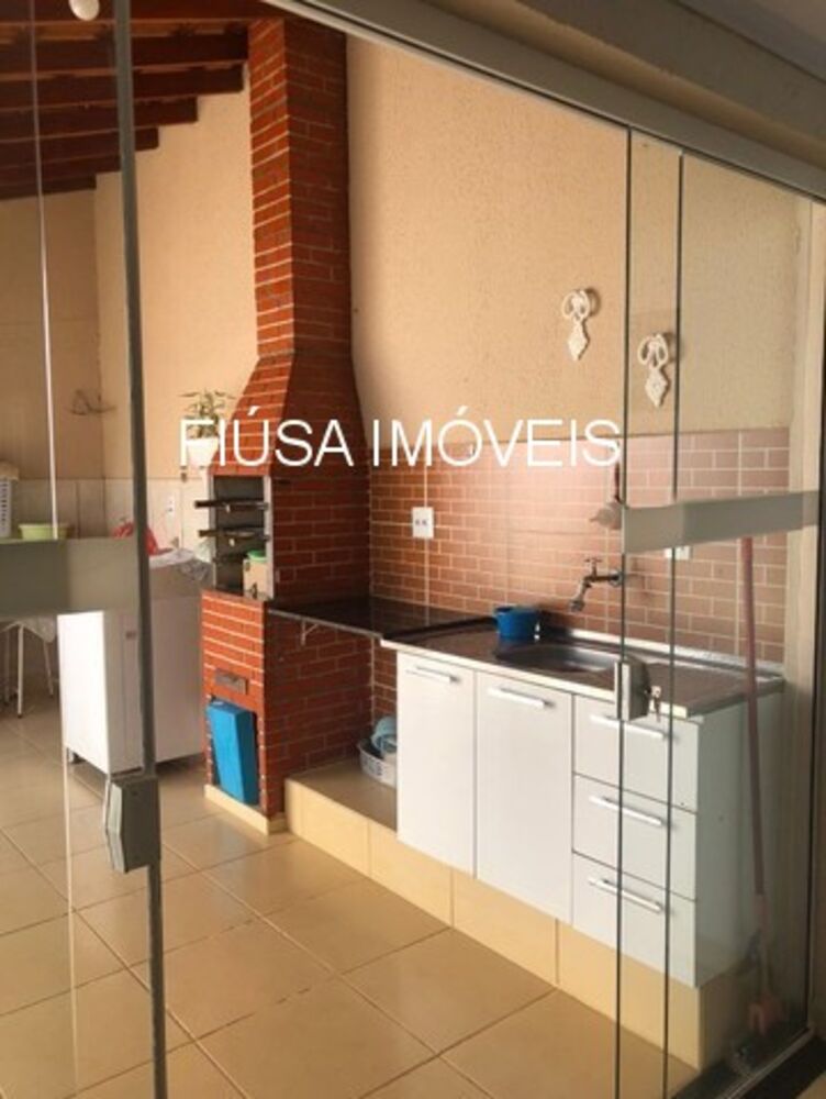 Casa à venda com 3 quartos - Foto 4