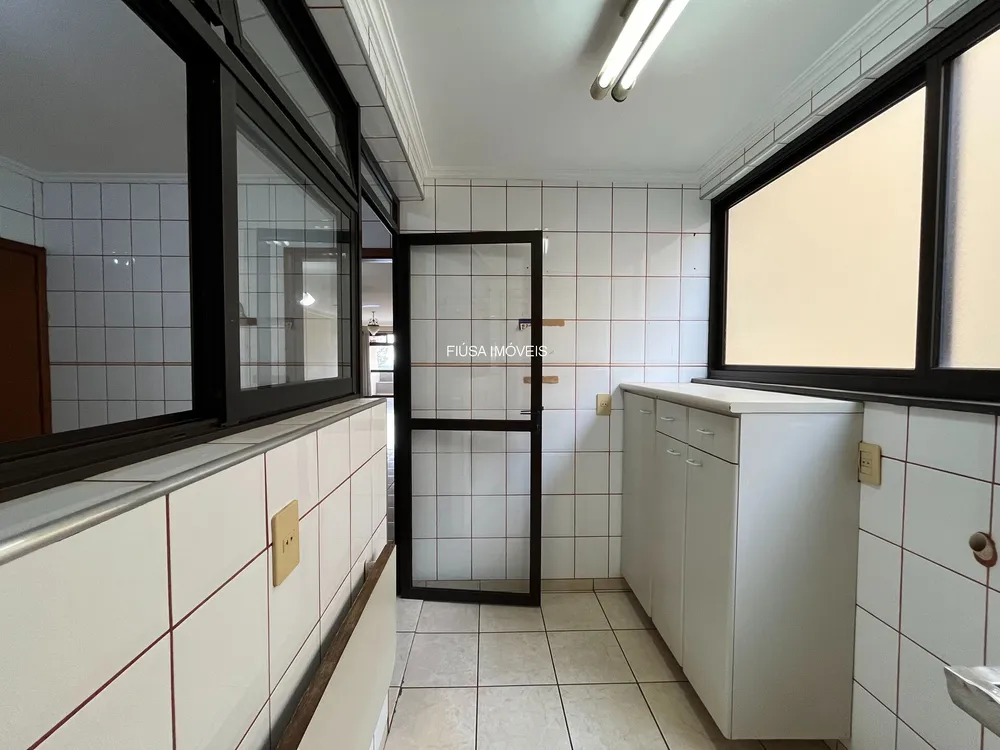 Apartamento, 3 quartos, 131 m² - Foto 1