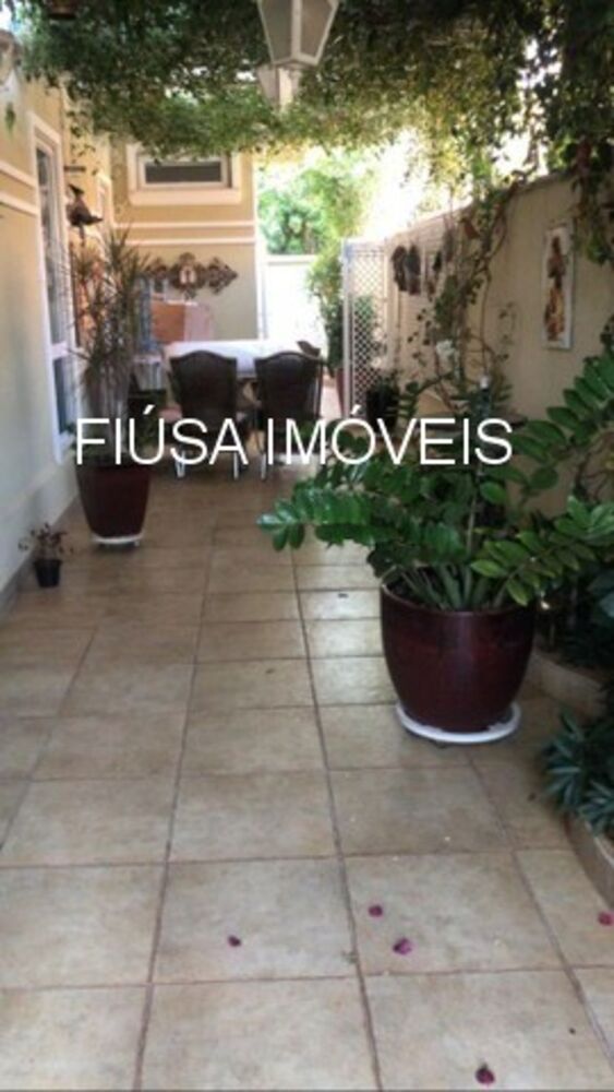 Casa, 3 quartos, 250 m² - Foto 4
