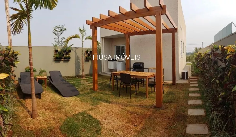 Casa à venda com 2 quartos, 44m² - Foto 2