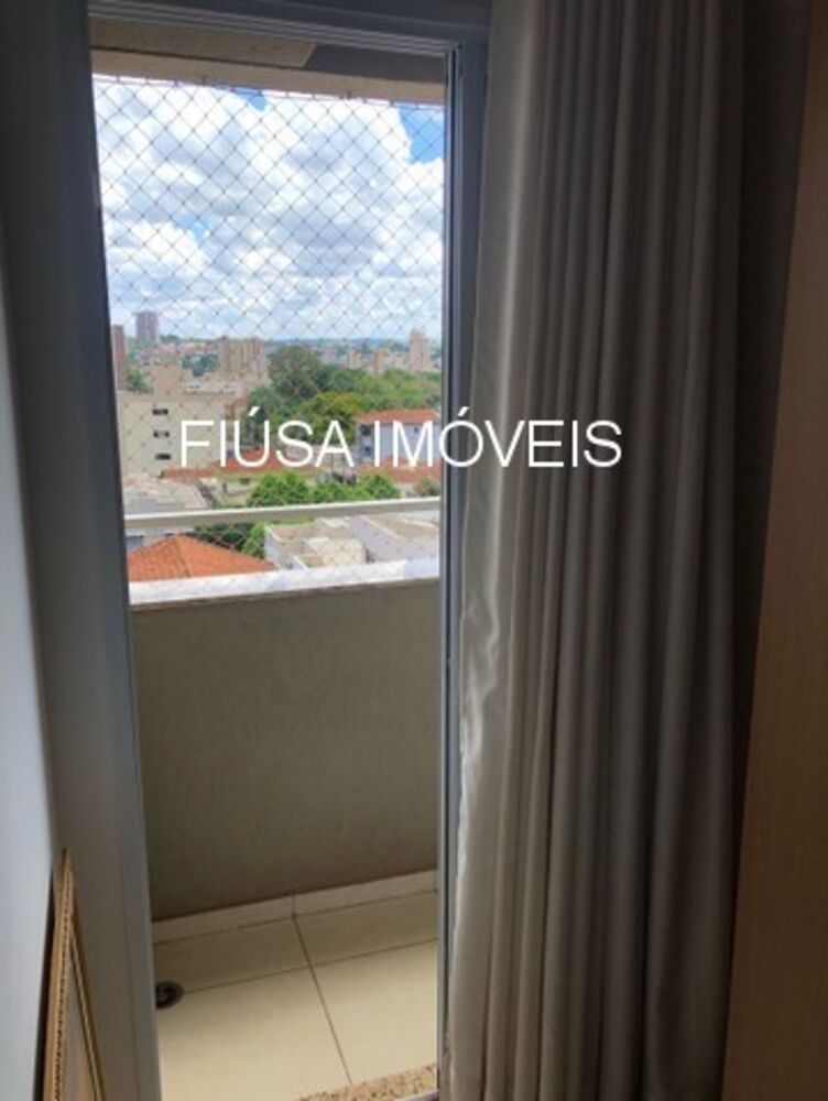 Apartamento à venda com 2 quartos, 82m² - Foto 6
