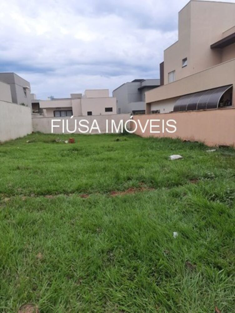 Terreno, 250 m² - Foto 1