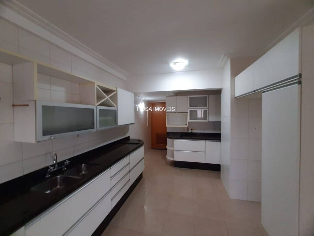 Apartamento, 3 quartos, 235 m² - Foto 8