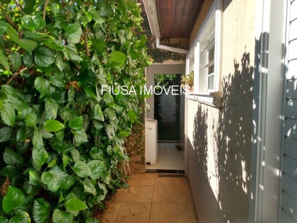 Casa à venda com 3 quartos - Foto 12