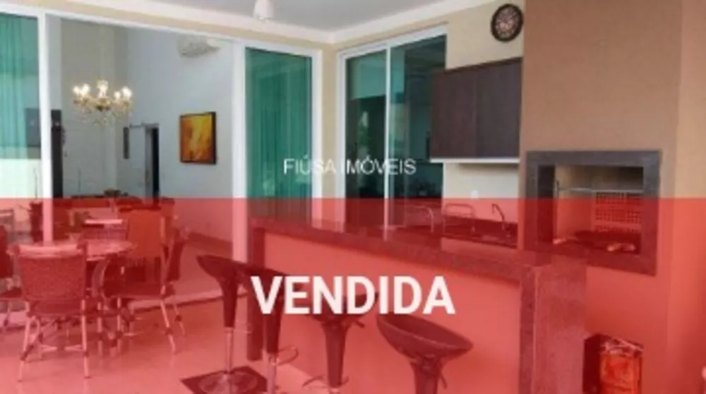 Casa à venda com 3 quartos - Foto 1