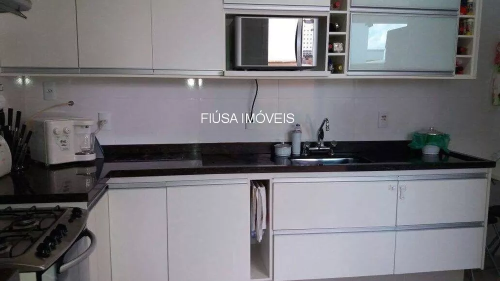 Casa à venda com 3 quartos - Foto 4