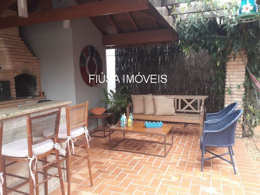 Casa, 4 quartos, 300 m² - Foto 2