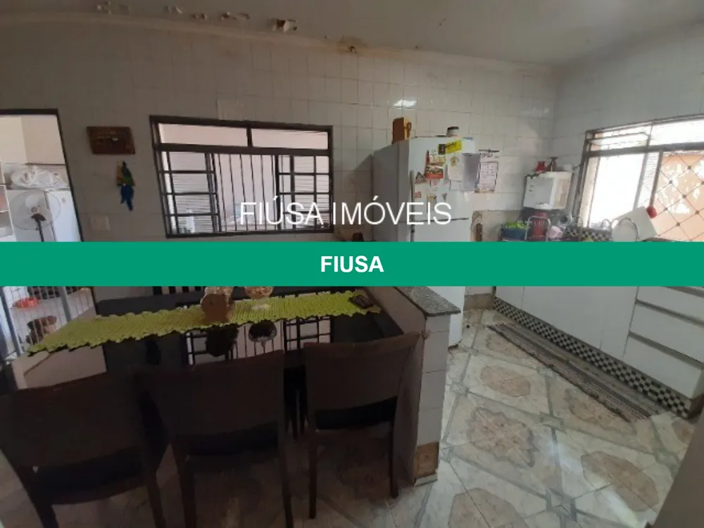 Casa, 3 quartos - Foto 1