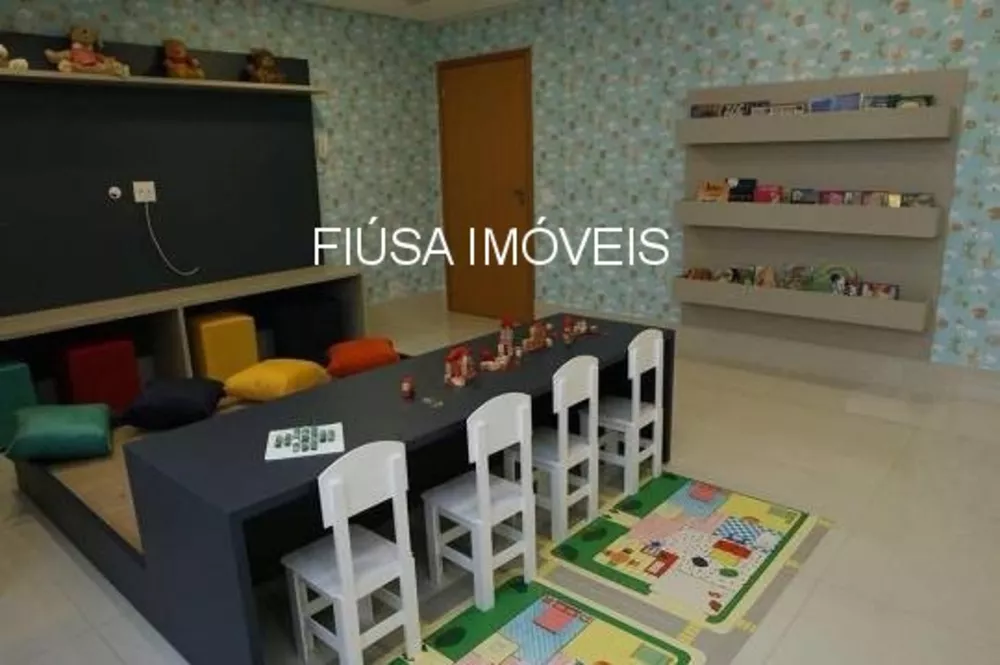 Apartamento à venda com 3 quartos, 172m² - Foto 2