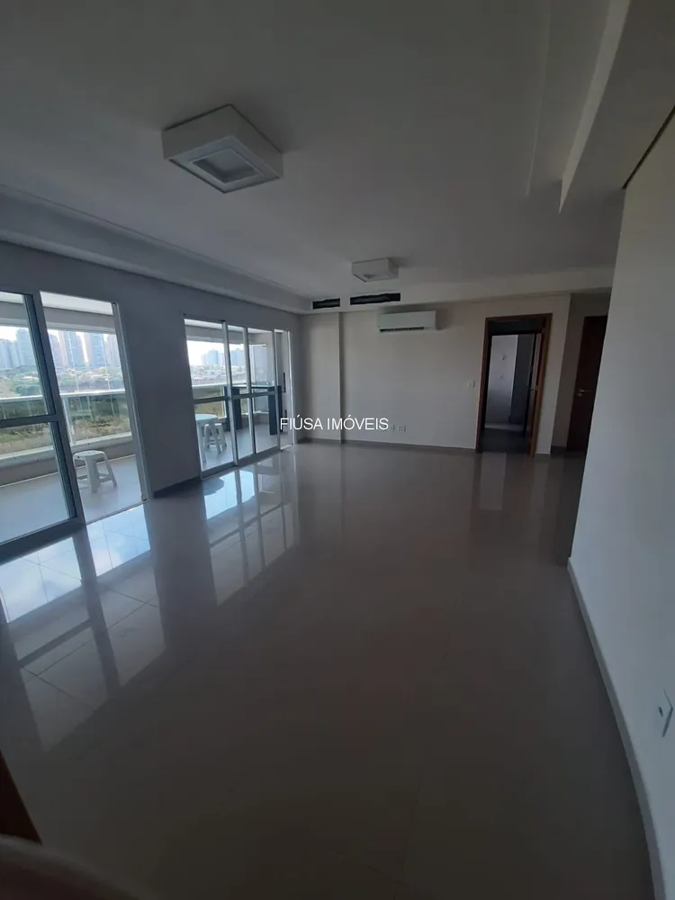 Apartamento, 3 quartos, 132 m² - Foto 2