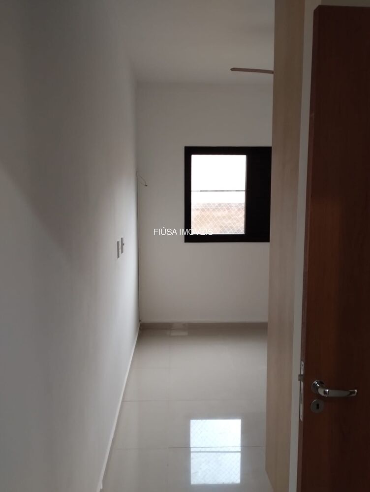Apartamento à venda com 2 quartos, 65m² - Foto 3