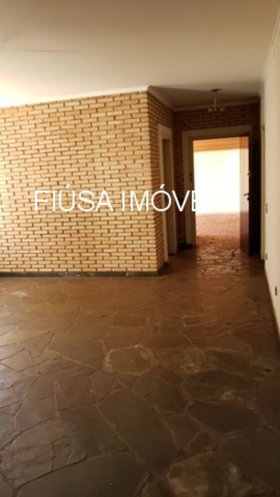 Casa à venda com 3 quartos, 400m² - Foto 5
