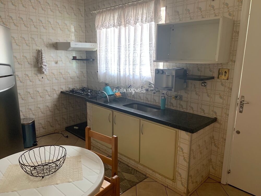 Casa à venda com 3 quartos - Foto 2