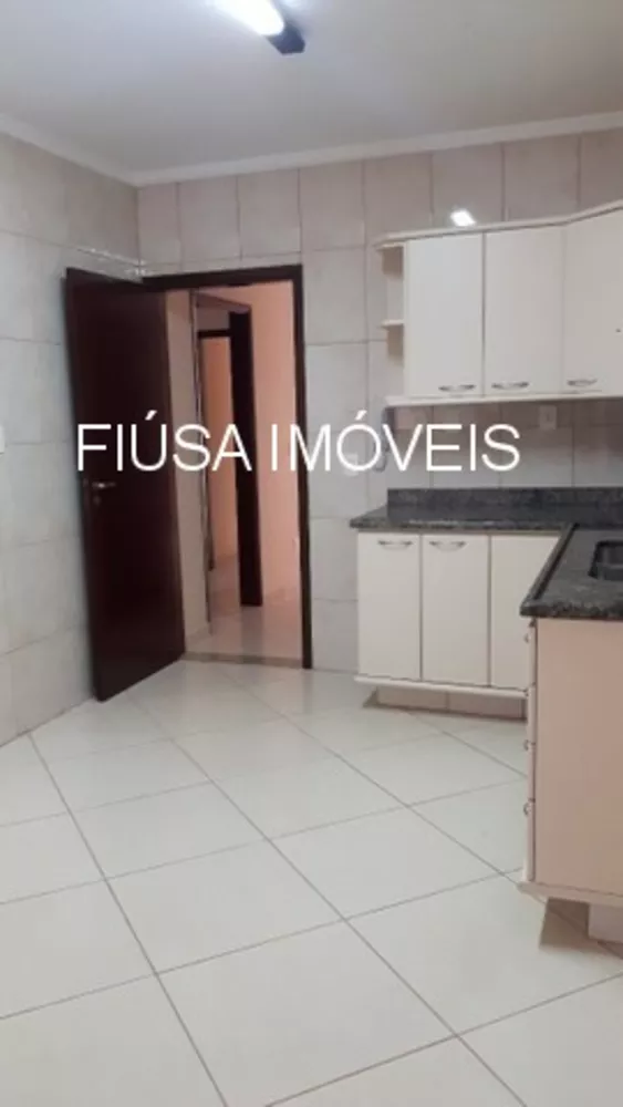 Apartamento à venda com 3 quartos, 133m² - Foto 3