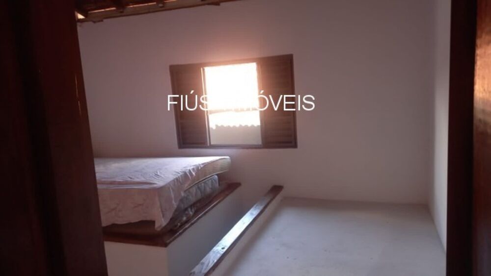Casa, 3 quartos, 250 m² - Foto 3