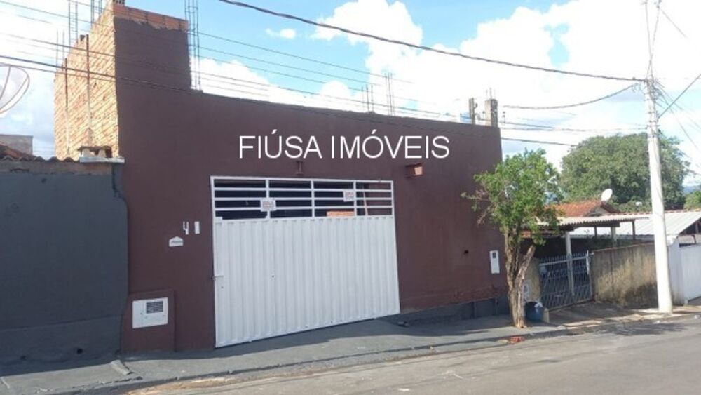 Casa, 3 quartos, 250 m² - Foto 1