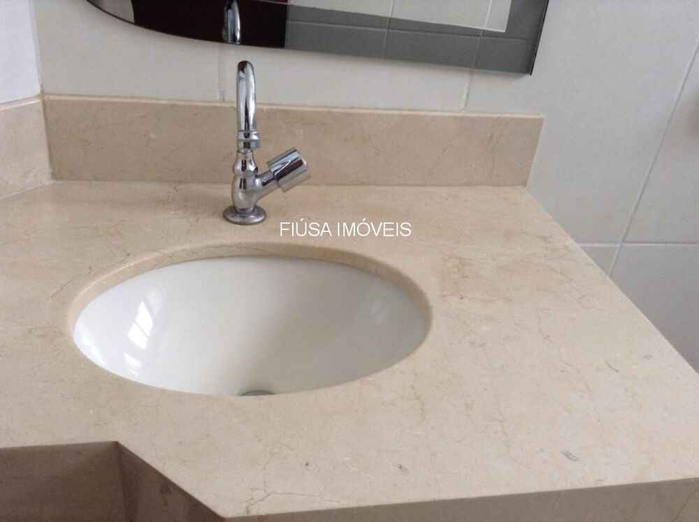 Apartamento à venda com 3 quartos, 98m² - Foto 2
