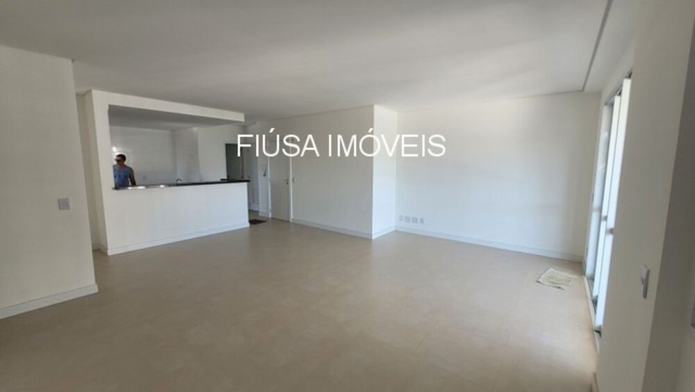 Apartamento, 3 quartos, 131 m² - Foto 3