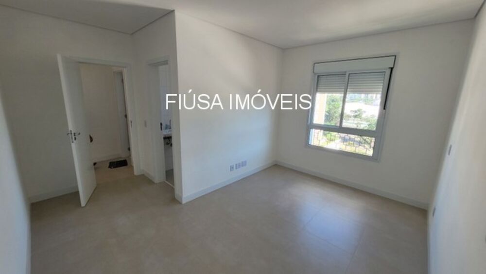 Apartamento, 3 quartos, 131 m² - Foto 2