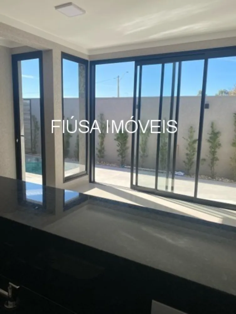 Casa, 3 quartos, 250 m² - Foto 7