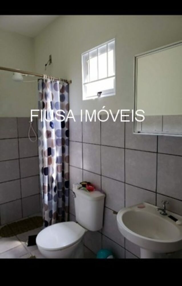 Casa à venda com 3 quartos, 200m² - Foto 2