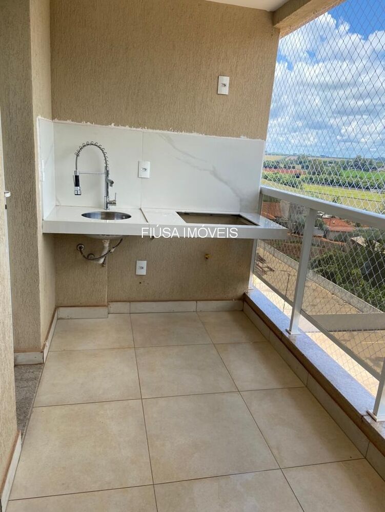 Apartamento, 3 quartos, 218 m² - Foto 2