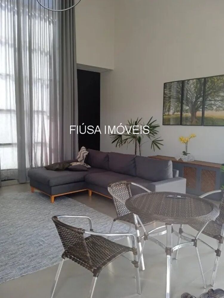Casa à venda com 3 quartos - Foto 1