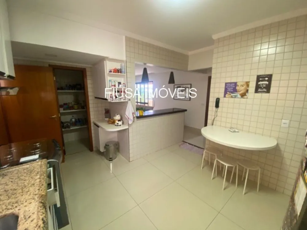 Apartamento, 3 quartos, 174 m² - Foto 2