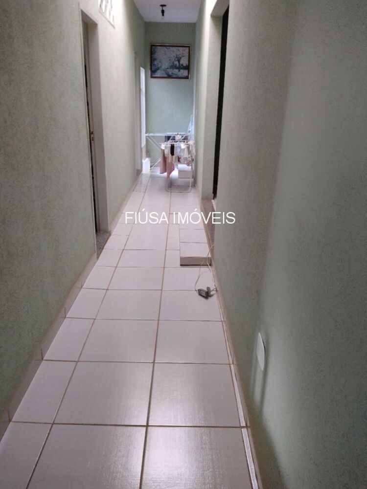 Casa à venda com 3 quartos - Foto 3