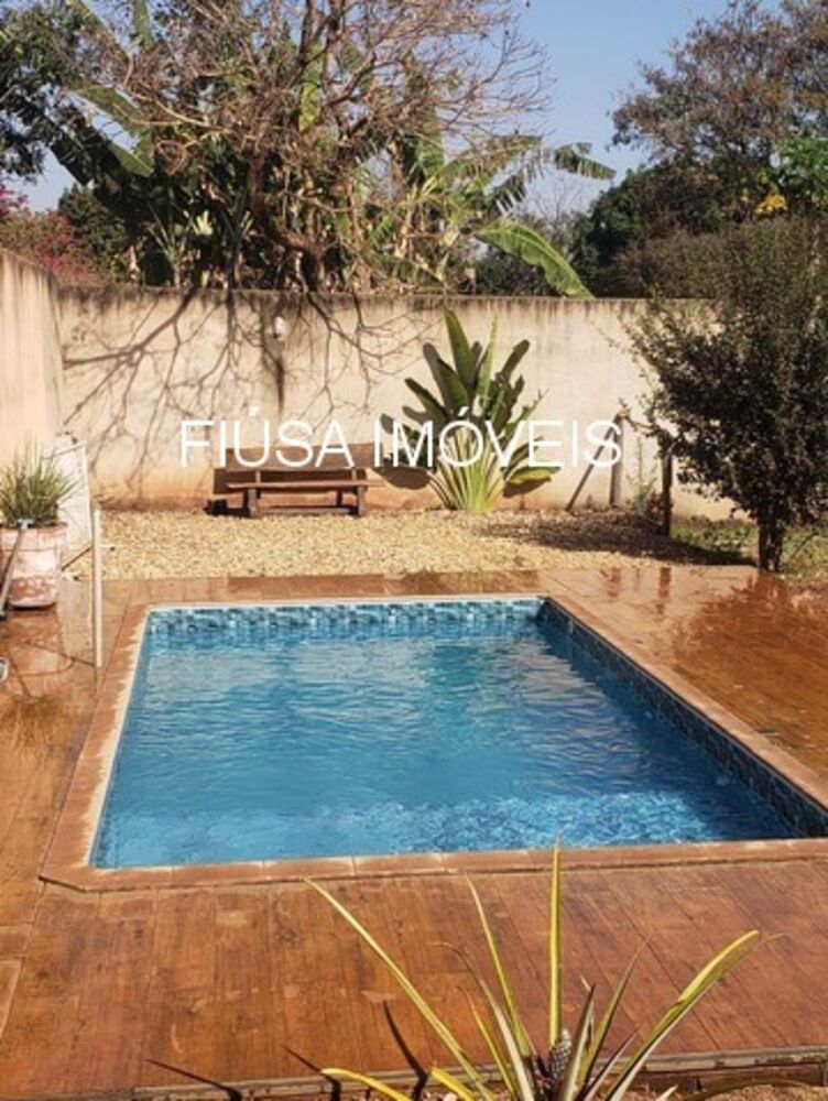 Casa, 2 quartos, 1000 m² - Foto 2