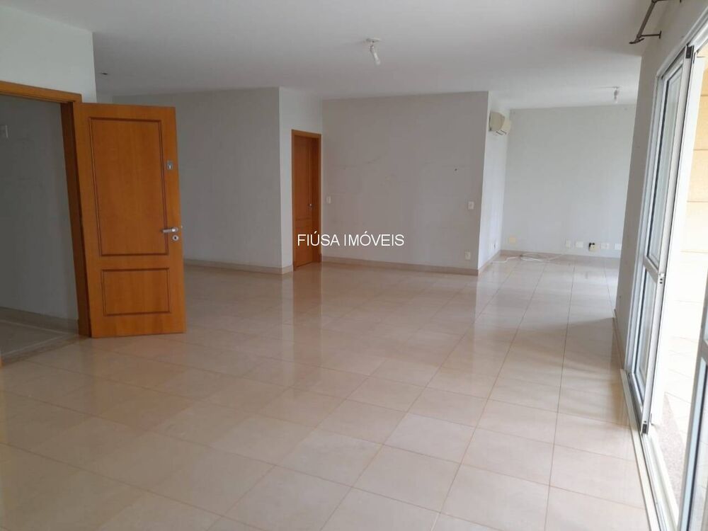 Apartamento, 3 quartos, 217 m² - Foto 3