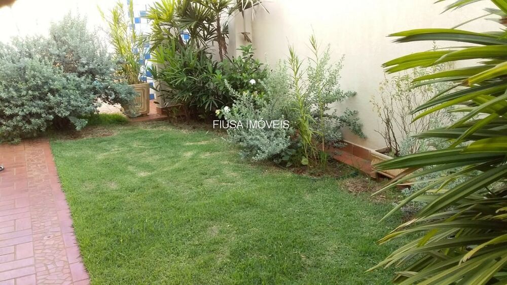 Casa, 4 quartos - Foto 1