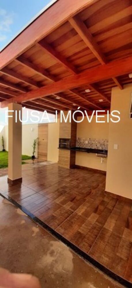 Casa à venda com 3 quartos - Foto 2