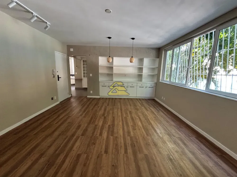 Apartamento, 3 quartos, 138 m² - Foto 2