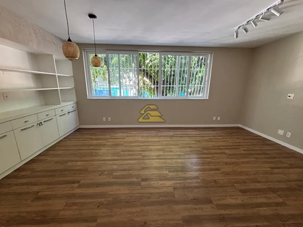 Apartamento, 3 quartos, 138 m² - Foto 1