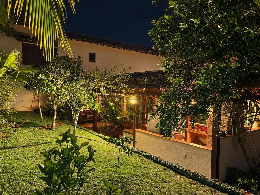Casa, 4 quartos, 300 m² - Foto 4