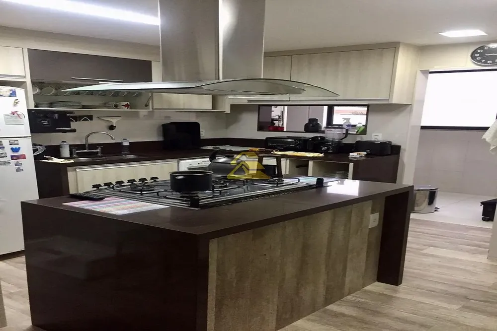 Cobertura, 3 quartos, 262 m² - Foto 8
