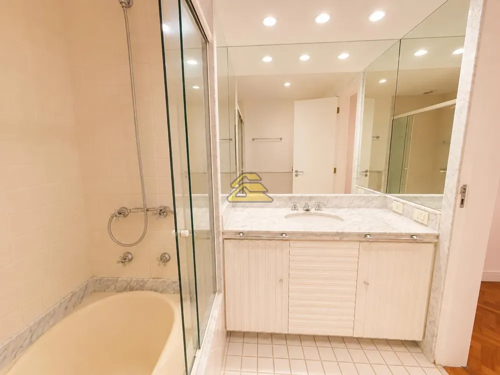 Apartamento, 3 quartos, 268 m² - Foto 13