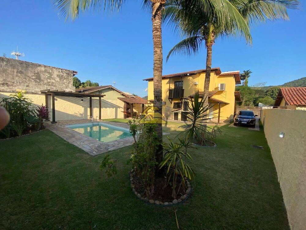 Casa, 3 quartos, 133 m² - Foto 1