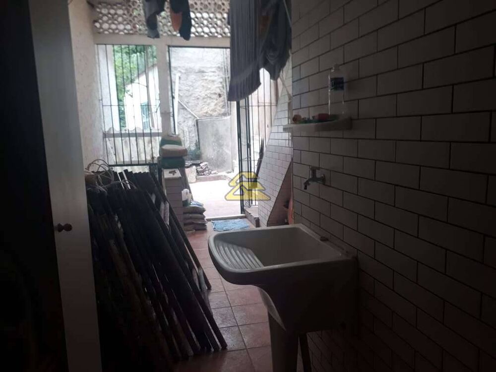 Casa, 4 quartos, 259 m² - Foto 12