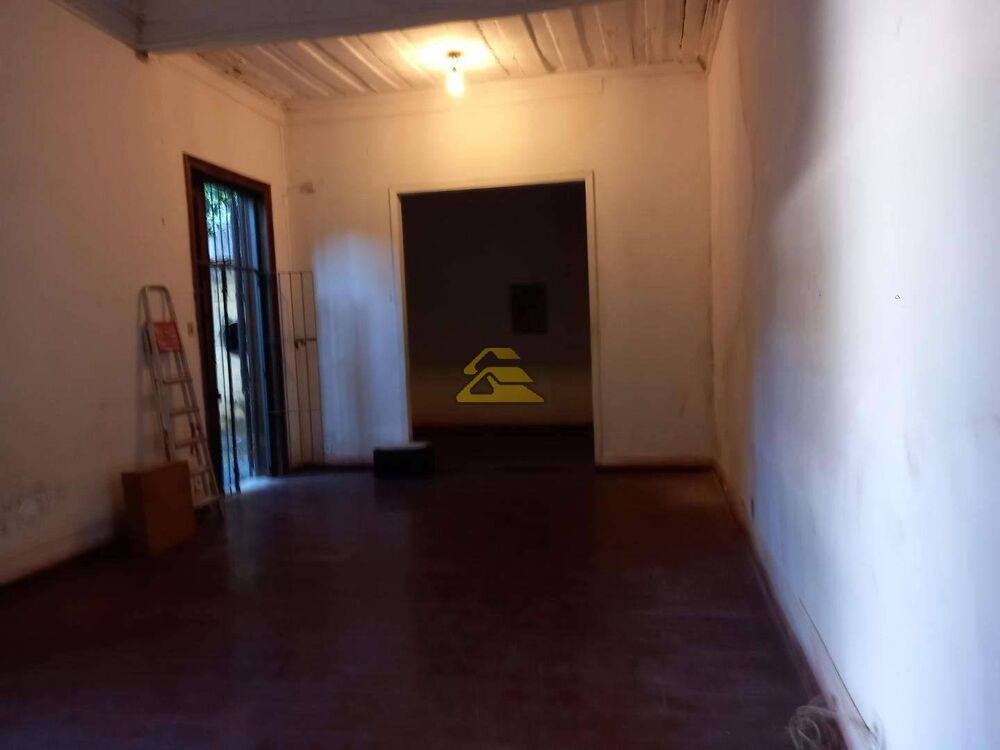 Casa, 4 quartos, 300 m² - Foto 1