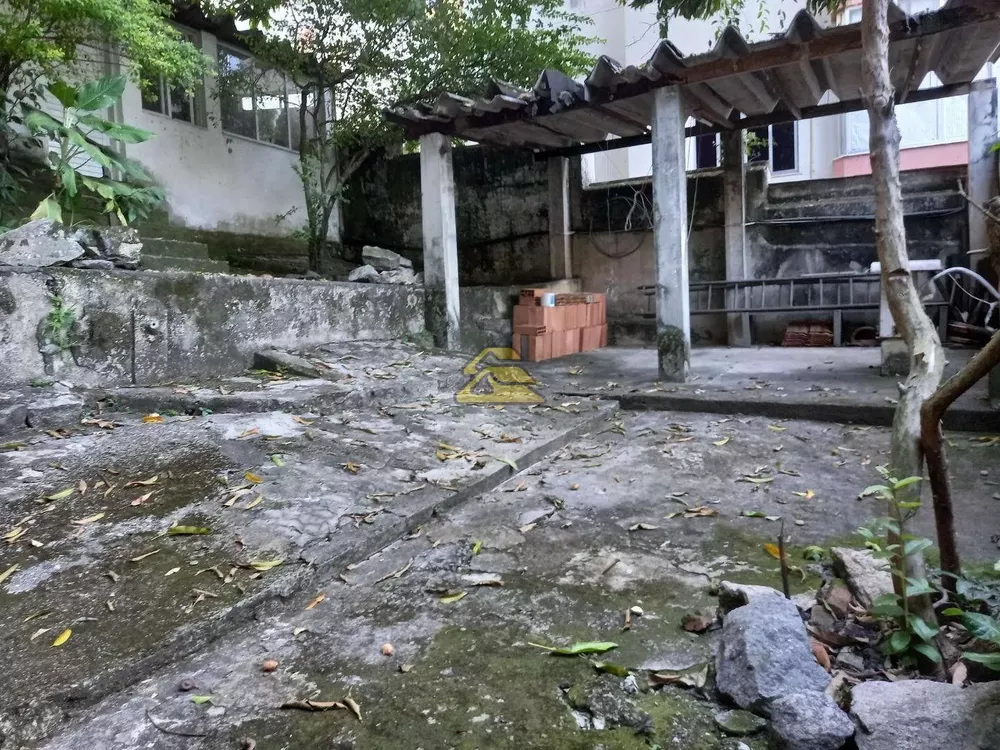 Casa, 4 quartos, 300 m² - Foto 13