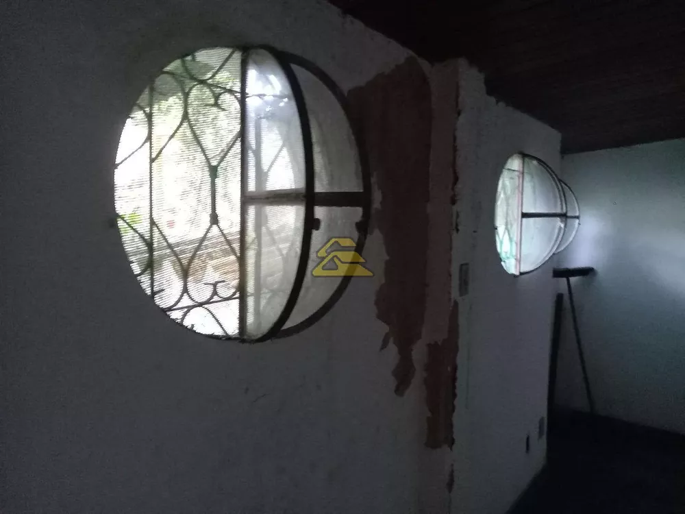 Casa, 4 quartos, 300 m² - Foto 20