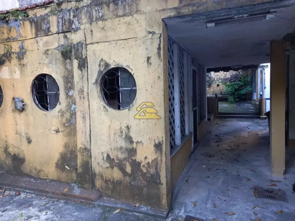 Casa, 4 quartos, 300 m² - Foto 9