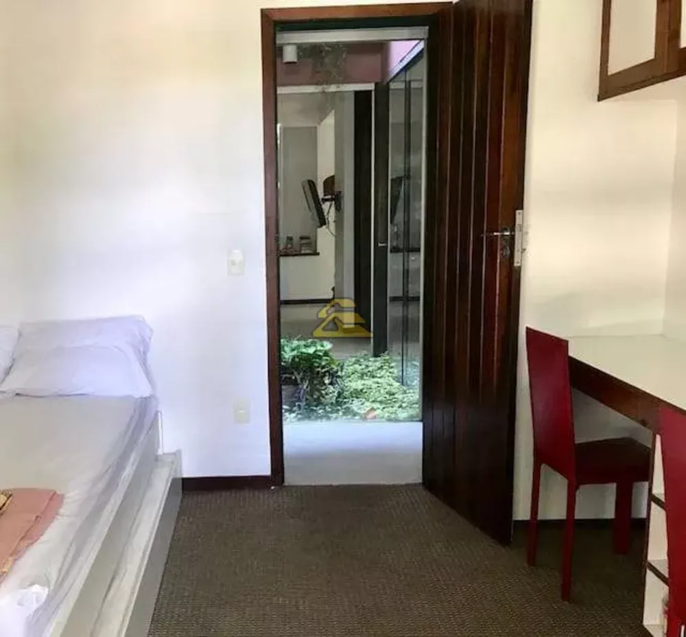 Casa, 3 quartos, 276 m² - Foto 9