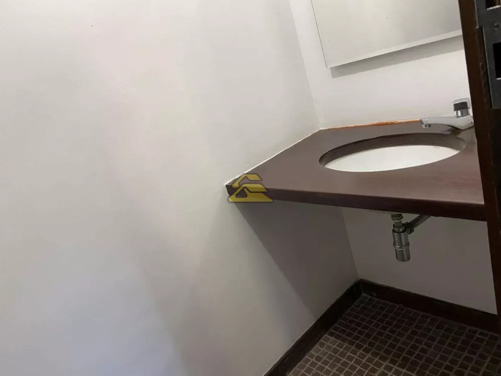 Casa, 3 quartos, 276 m² - Foto 31